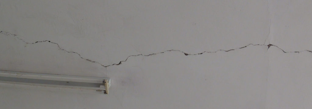 Kitgum Court Ceiling Cracks Worry  High Court Judge