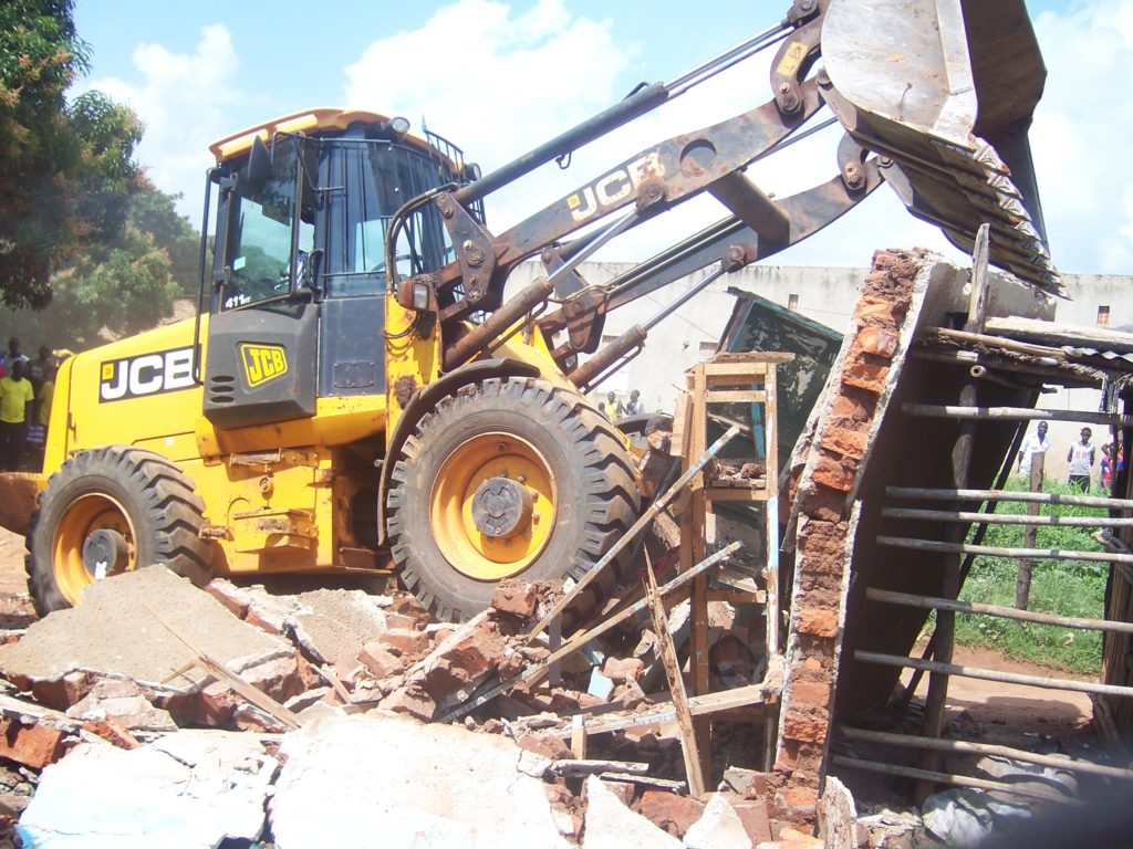 Pece Division Demolishes Illegal Structures